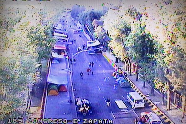 Para evitar el tráfico afuera de la Cámara de Diputados, la alternativa es circular por Eduardo Molina. Foto: @OVIALCDMX