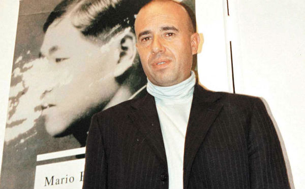 ESCRITOR. Bellatin dimitió de su cargo como director del sistema de becas. Foto: Cuartoscuro