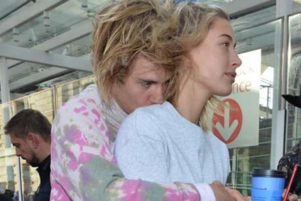 Según fuentes cercanas a la pareja, el cantante está desparecido y no se ha prestado a aparecer públicamente, tampoco a dar conciertos. Foto: Efe