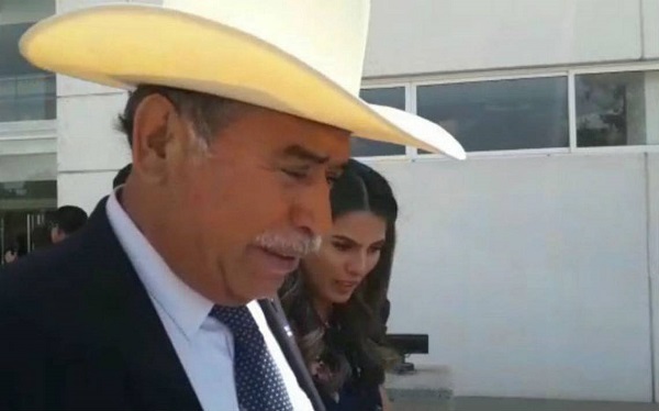 Lara Mendoza aseguró que no protegerá a ningún familiar que incurra en acciones delictivas. Foto: Especial