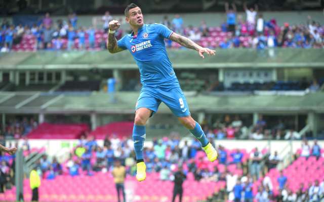 DOBLETE. Milton Caraglio destacó ayer. FOTO: MEXSPORT