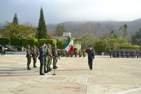 En la ceremonia estuvo presente el gobernador del estado de Chiapas, Rutilio Escandón. FOTO: ESPECIAL