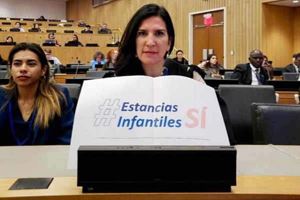 López Rabadán participaba en las sesiones, en donde se discute el empoderamiento de las mujeres alrededor del mundo.