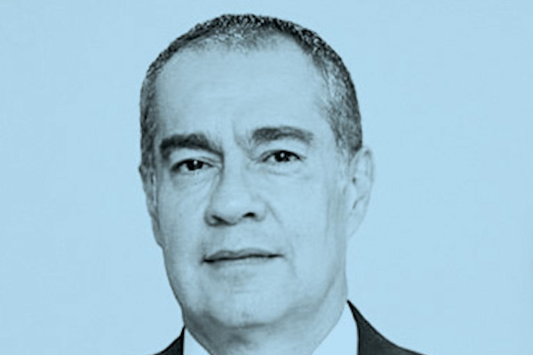 Ramiro Pineda , Analista político