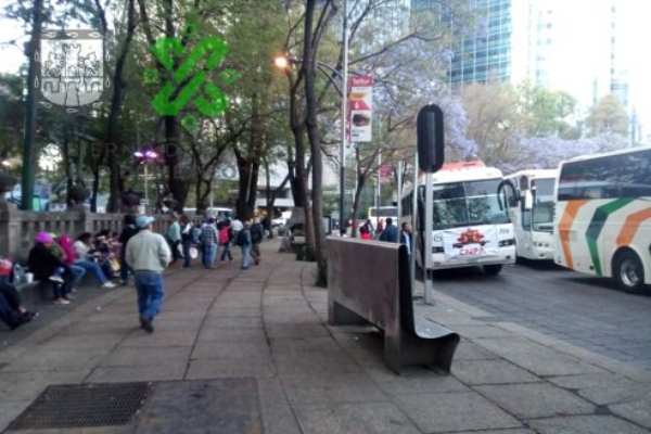 Manifestantes se concentran en el Ángel de la Independencia; partirán hacia Segob