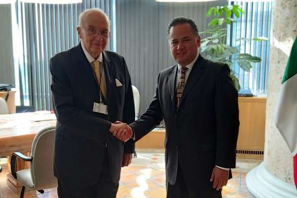 El titular de la UIF, Santiago Nieto, dio a conocer que en la serie fue financiado presuntamente bajo un esquema de transferencias que realizaron empresas relacionadas con el PRI. Foto: Twitter