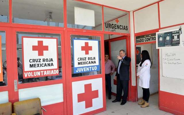 Jorge Alberto Forastieri, delegado de la Cruz Roja en el Estado de México, visitó las instalaciones. Foto: Especial