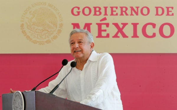 López Obrador insistió en que es necesario realizar una revisión histórica en la que se reconozcan los agravios cometidos contra los pueblos originarios