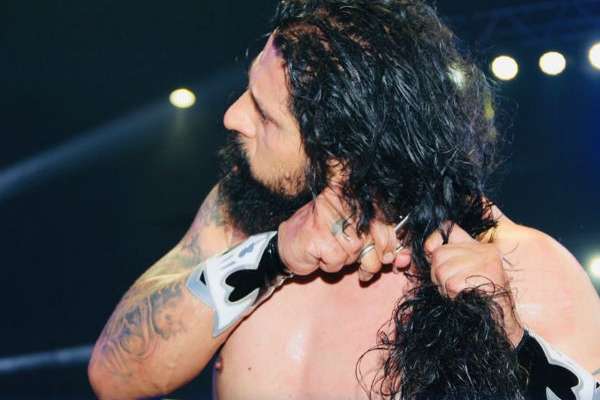 Último Guerrero, Gran Guerrero y Euforia se impusieron al equipo conformado por Carístico, Volador Jr. y Dragón Lee