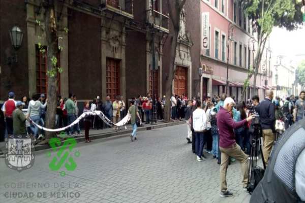 Las autoridades reiteraron a los automovilistas tomar precauciones. Foto: Ovial