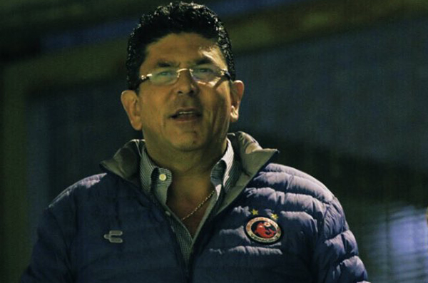 Kuri comentó que se siente orgulloso de su capacidad de aprender de sus tropiezos y de levantarse de ellos. FOTO: @ClubTiburones