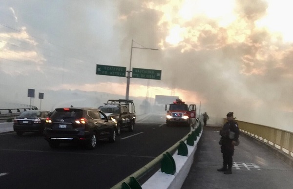 El reporte del incendio se registró a las 16:30 horas y se controló a las 19:26 horas. Foto: Especial
