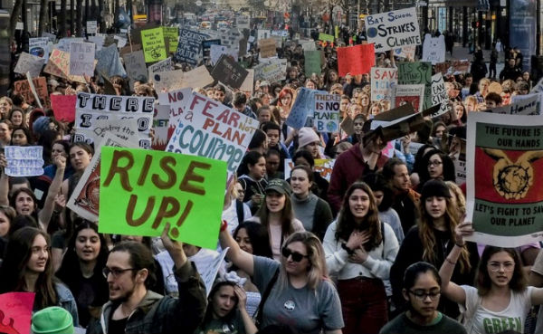 En todo el mundo, estudiantes reclamaron acciones concretas. FOTO: ESPECIAL