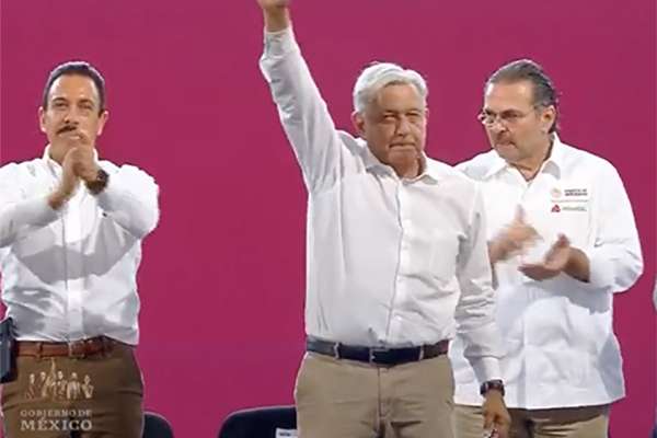 López Obrador encabeza en Tula, evento sobre la Expropiación Petrolera: EN VIVO