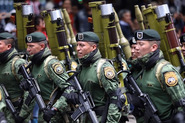 vg_desfile_militar19