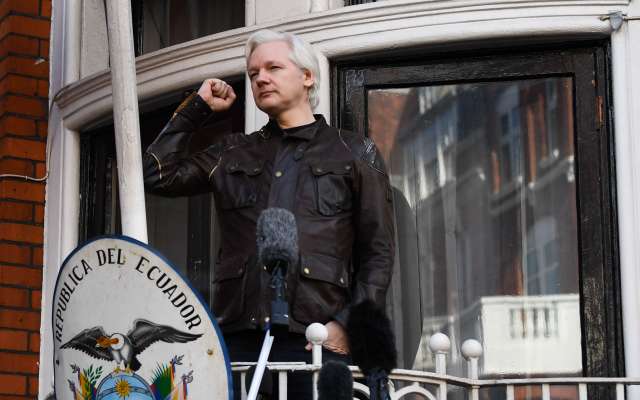 El activista australiano recibirá sentencia el próximo mes en Southwark Crown Court. Foto: AFP
