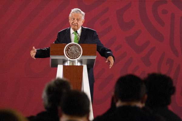 AMLO aseguró que no debe haber censura por parte del Gobierno, no debe delimitarse la libertad de expresión. Foto: Cuartoscuro