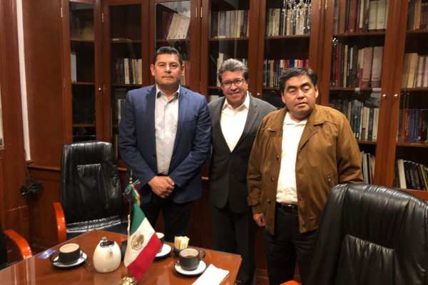 Barbosa dio a conocer la reunión a través de su cuenta de Twitter. Foto: @MBarbosaMX