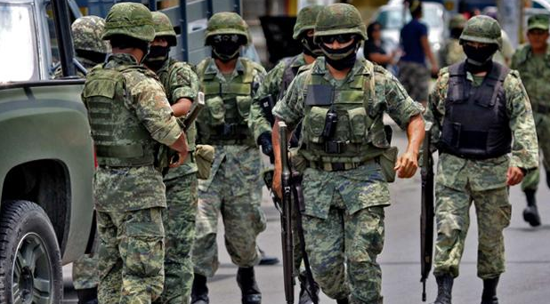 El operativo estuvo encabezado por miembros de la Secretaría de la Defensa Nacional. FOTO: ARCHIVO/ CUARTOSCURO