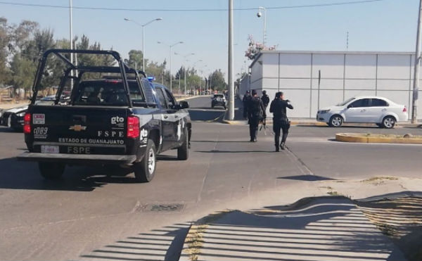 Elementos de Policía Militar, Fuerzas de Seguridad Pública del Estado y Policía Municipal realizaron un operativo tras el incidente. FOTO: ESPECIAL