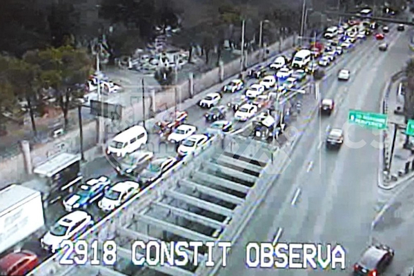 En Constituyentes el avance es lento desde Anillo Periférico hasta Paseo de la Reforma. Foto: C5