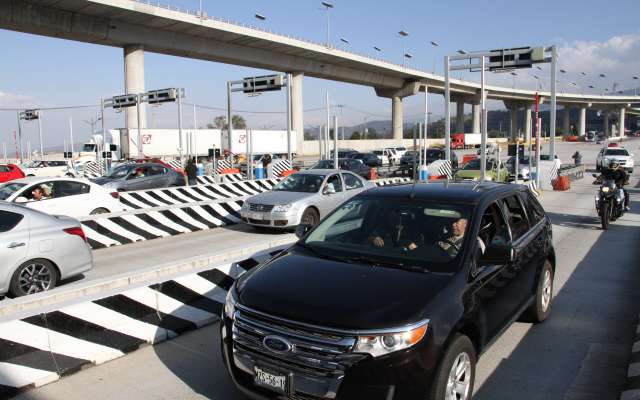 Debido al inicio del periodo vacacional aumentará el aforo vehicular en las principales carreteras y autopistas del país. Foto: Cuartoscuro