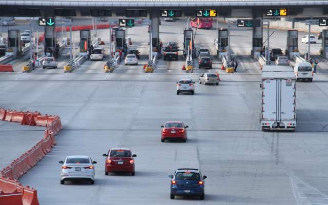 Debido al periodo vacacional de Semana Santa, aumentará el flujo de automóviles en las principales carreteras y autopistas del país. Foto: Cuartoscuro