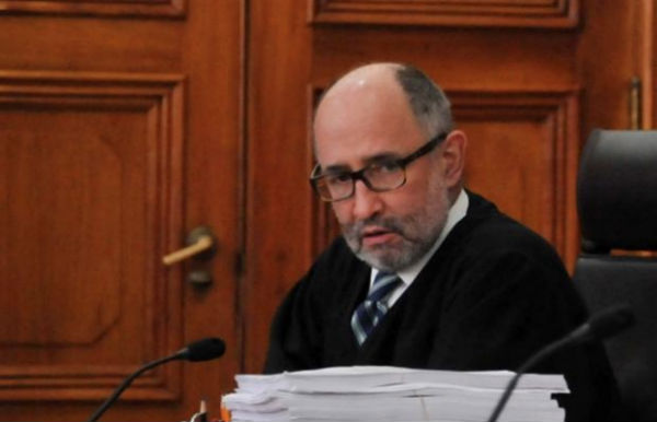 El jurista refirió que el artículo 16 de la Constitución Política de los Estados Unidos Mexicanos dispone que todo acto de autoridad debe estar fundado.FOTO: ESPECIAL
