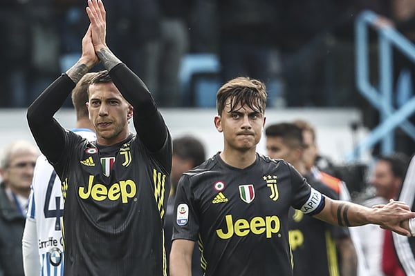 Cristiano Ronaldo no fue titular. FOTO: AFP