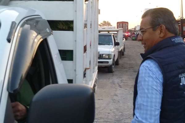 El aspirante recorrió las calles de la ciudad recogiendo demandas de los capitalinos. Foto: @jimenezmerinomx