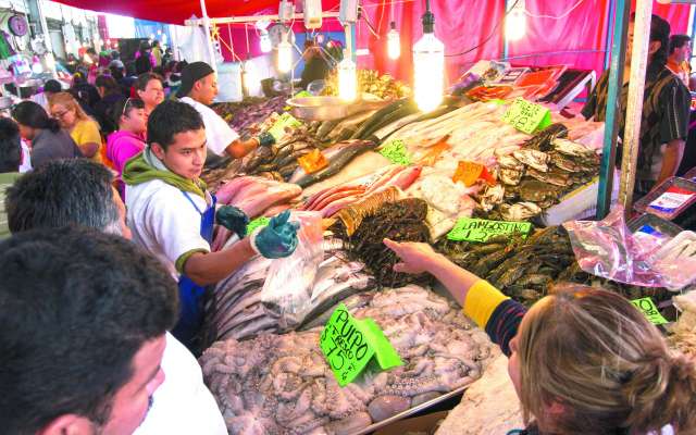 Piden a los consumidores seguir las recomendaciones para adquirir pescados y mariscos.FOTO:ESPECIAL