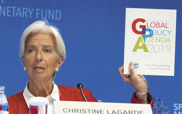 El FMI, al
mando de Christine Lagarde,
ajustó el PIB de México.FOTO: AP