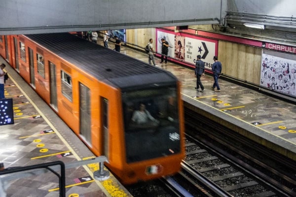 A partir de mañana los sistemas de transporte de la red de Movilidad Integrada de la Ciudad de México operarán en horario normal.
Foto Cuartoscuro