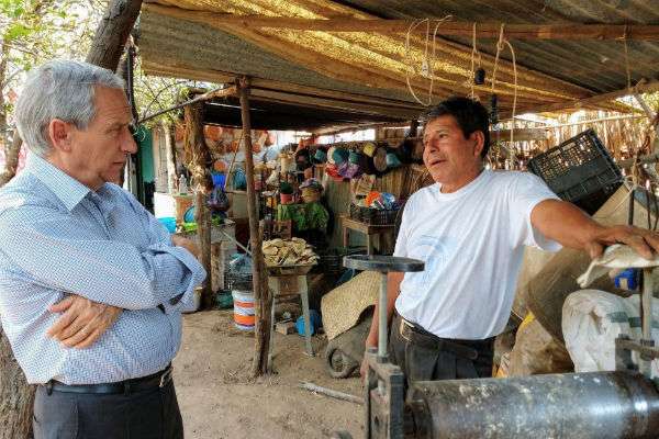 Es un cacique con prácticas nefastas dijo en candidato panista sobre Barbosa. Foto: Especial