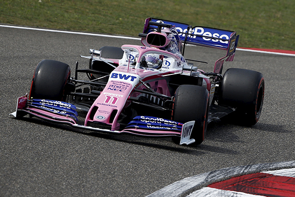 Checos Pérez llegó decimosegundo e hizo lo que pudo con un Racing Point. FOTO: REUTERS