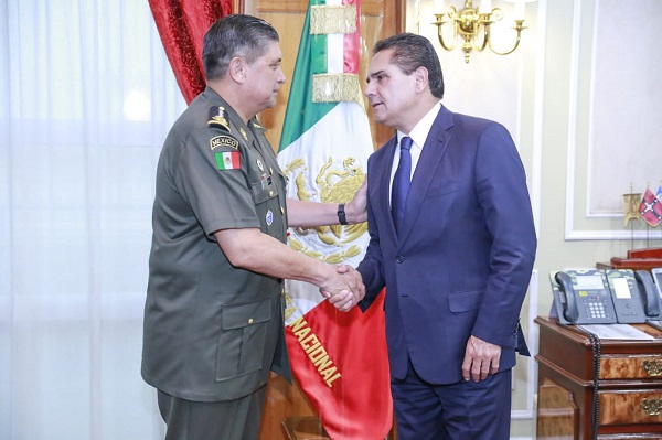 Aureoles Conejo confió que la presencia del estado de fuerza y la coordinación plena, seguirán de manera permanente en Michoacán. Foto: Especial
