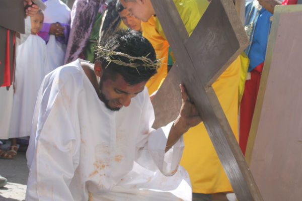 José Nelson Fuentes Caballero, de 25 años, originario de Santa Rosa de Copán, Honduras, fue quien personificó a Jesús.
Foto: Juan José Delgado Alemán