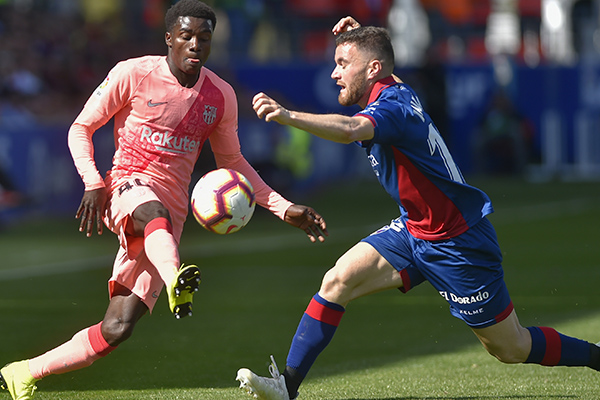El Barcelona inició con un once inédito. FOTO: AFP