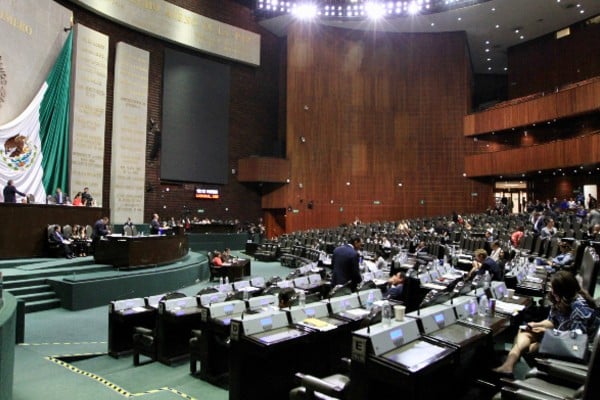 La sesión de la Cámara de Diputados duró poco más de seis horas. Foto: Notimex