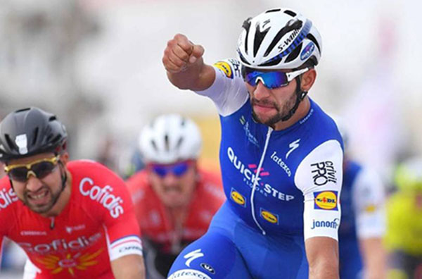 Gaviria deberá posponer su debut en