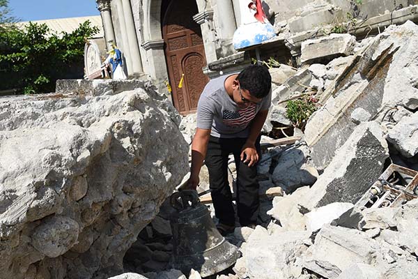 Más de 400 réplicas fueron registradas desde el temblor principal ocurrido el lunes en la isla de Luzón, que dejó 11 muertos. FOTO: AFP