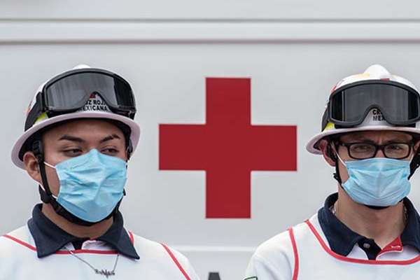 La Cruz Roja en Guanajuato informó que cerraría sus operaciones en la entidad, pero luego reanudó el servicio de ambulancia en Salamanca. FOTO: CUARTOSCURO