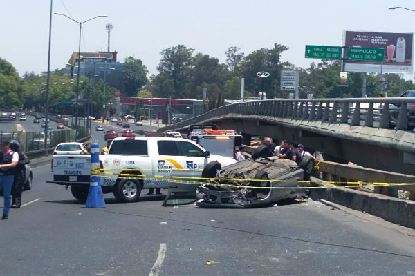 Autoridades piden a los automovilistas tomar precauciones.
Foto: De Twitter @CarlosTejedaA