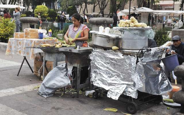 FRITOS. En poco menos de tres años, se dieron 180 permisos para antojitos. Foto: VÍCTOR GAHBLER
