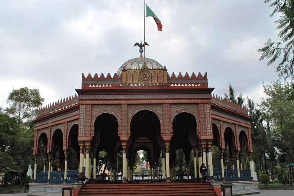 De estilo neoislámico, es símbolo de la colonia y data de finales del siglo XIX. Foto: Especial