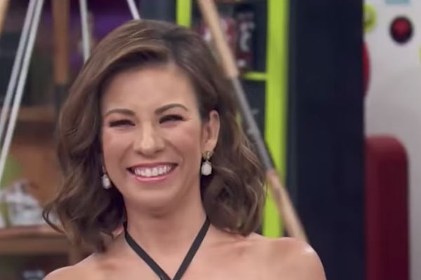 Ingrid Coronado asistió a Hoy como conductora invitada.