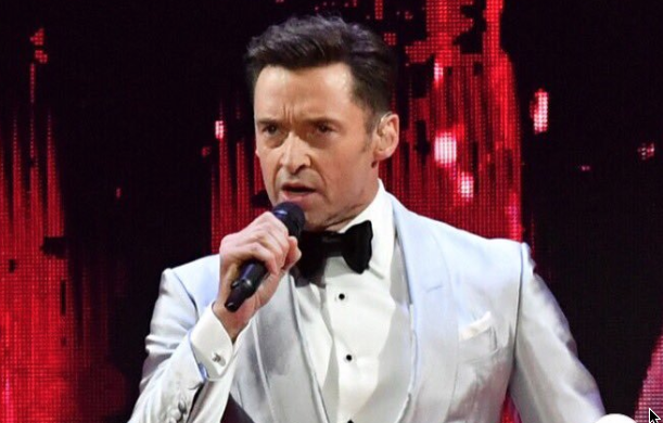 Hugh Jackman cantando en vivo