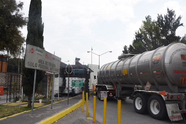 Plan para refinanciar deuda de Pemex
