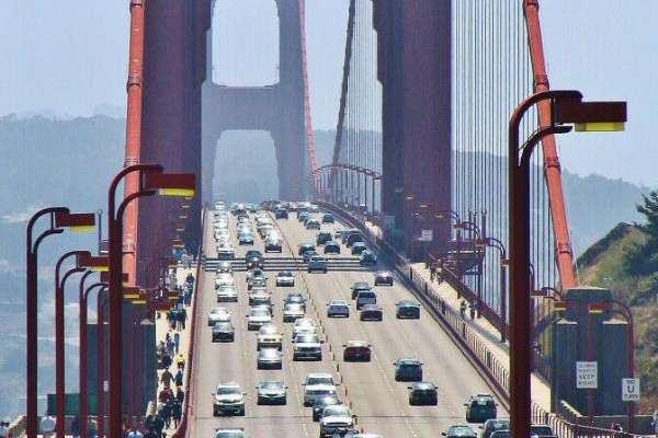 En San Francisco, California se registran altos niveles de contaminación por parque vehicular. Foto: Especial