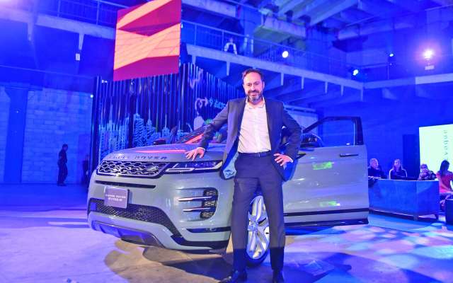 VALOR. Raúl Peñafiel, CEO de Jaguar Land Rover, dice que la firma está atravesando por uno de sus mejores momentos. Foto: LESLIE PÉREZ